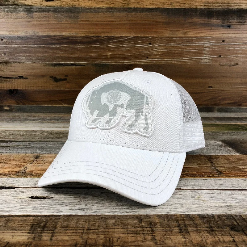 tropical-panama-hat-Surf Wyoming® Flag Bison Trucker - The Whiteout